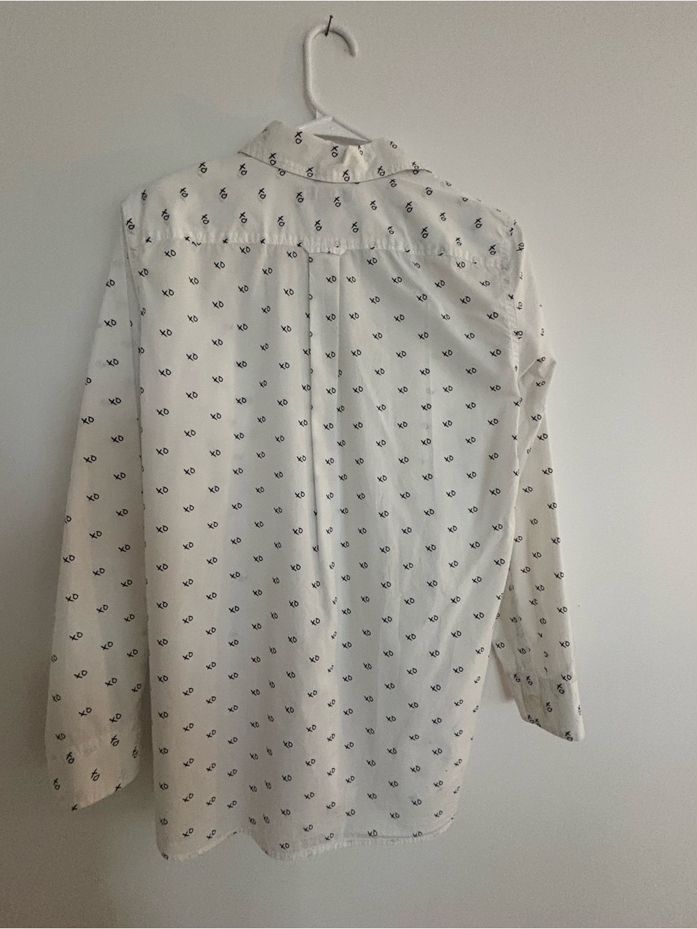 Banana Republic White Shirt with Small Navy Motif - Picture 4 of 6
